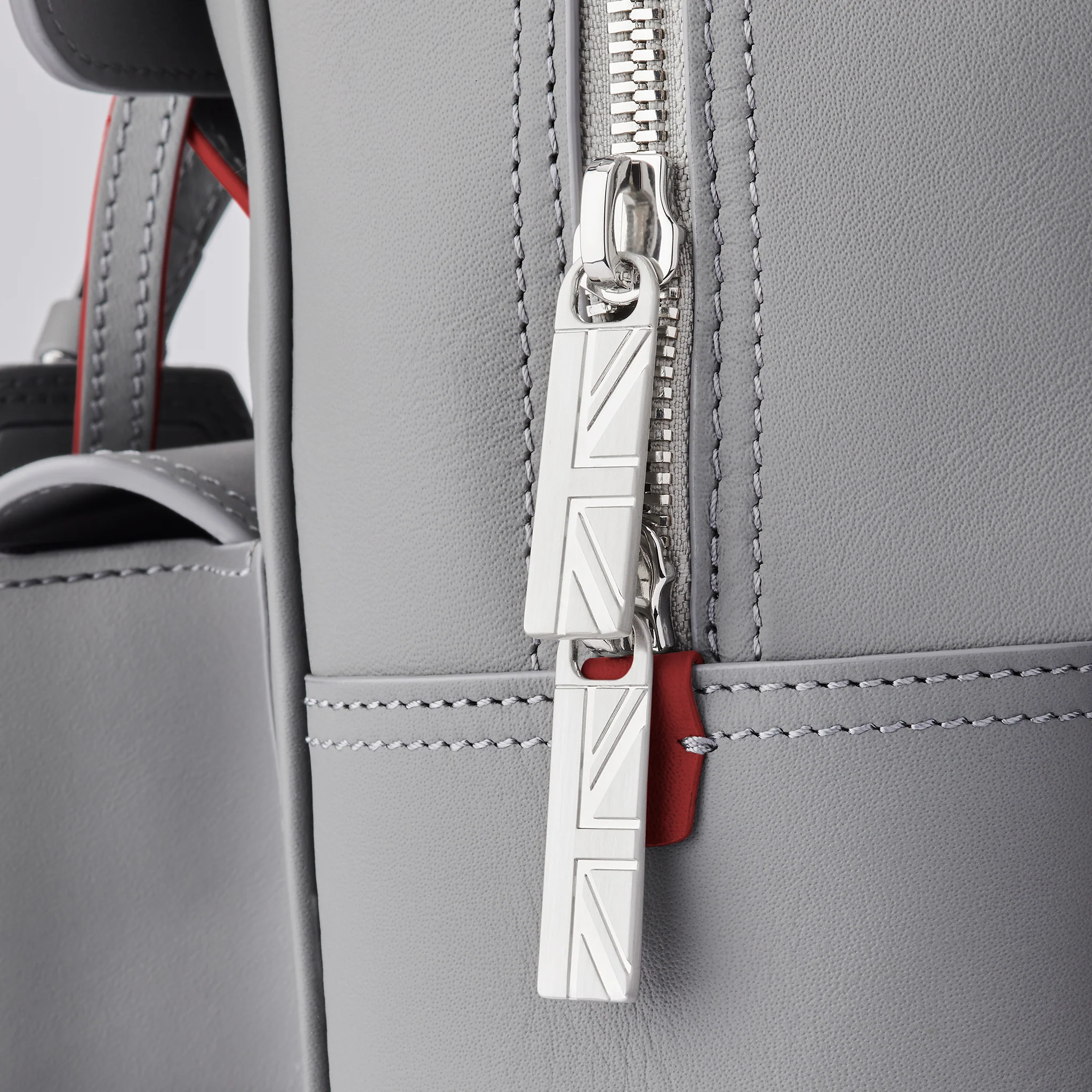 Bentley Limited Edition Luggage Set - Image 25